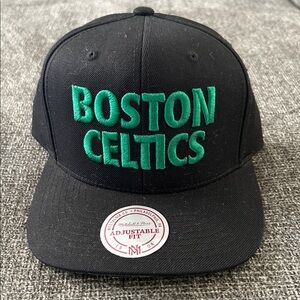 Boston Celtics Men’s Mitchell & Ness SnapBack Hat